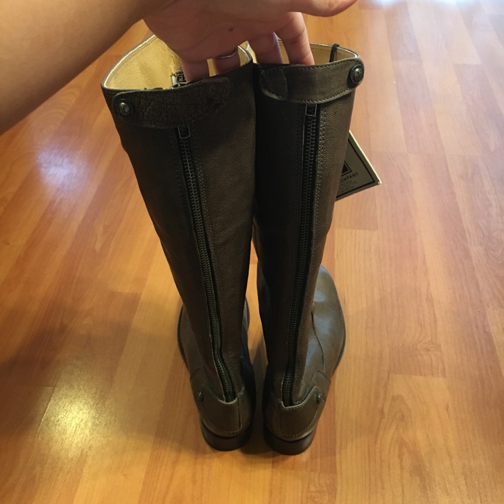 Frye Melissa Button Back Zip Riding Boots - Picture 4 of 8
